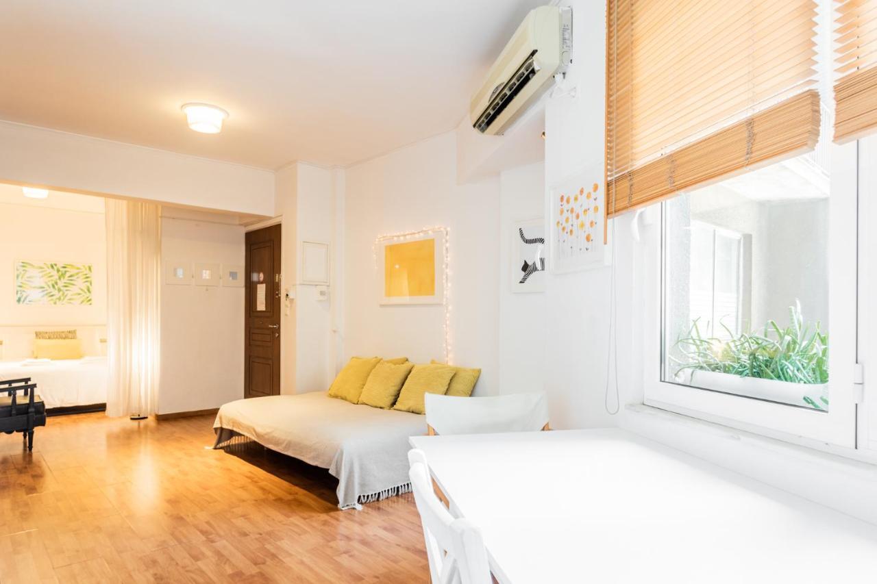 Appartamento Beautiful Studio - Heart Of Atene Esterno foto